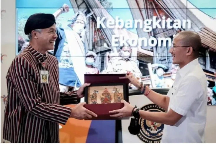 Jelang Libur Nataru,...