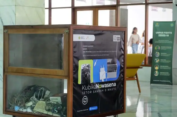 Kelola Sampah Elektronik,...