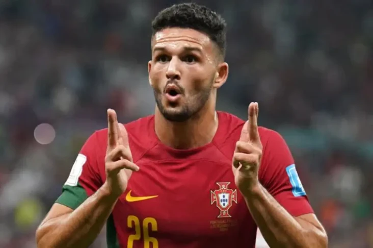 Profil Goncalo Ramos:...