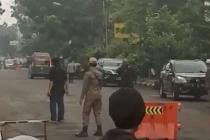 Polri: Pelaku Bom Bunuh...