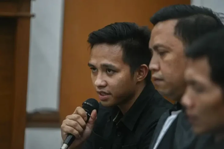 Bharada E Geleng Kepala...