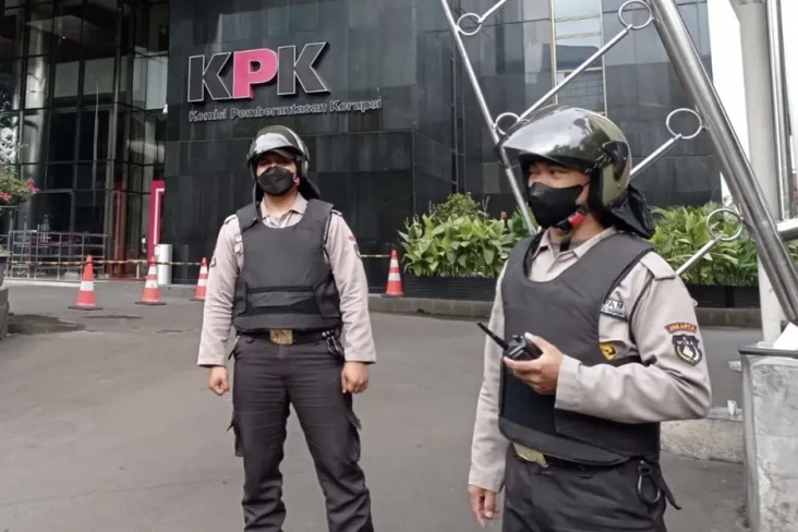 Buntut Bom Bunuh Diri...