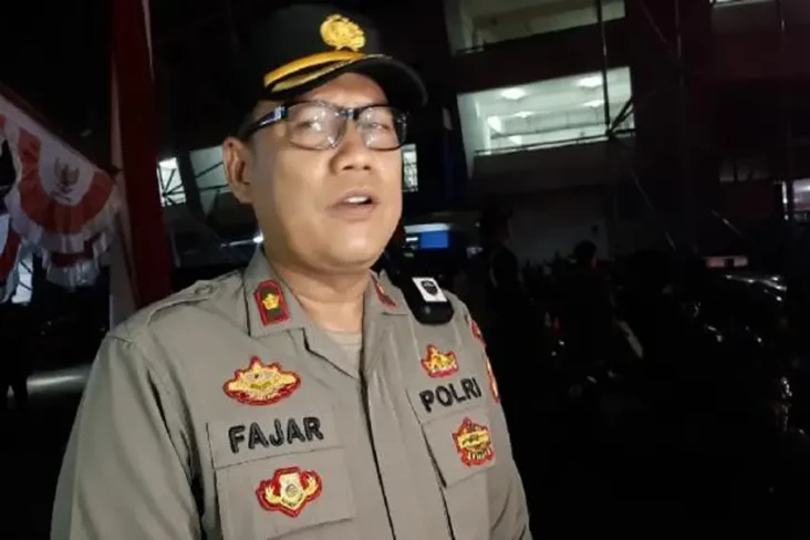 Profil Kompol Fajar...