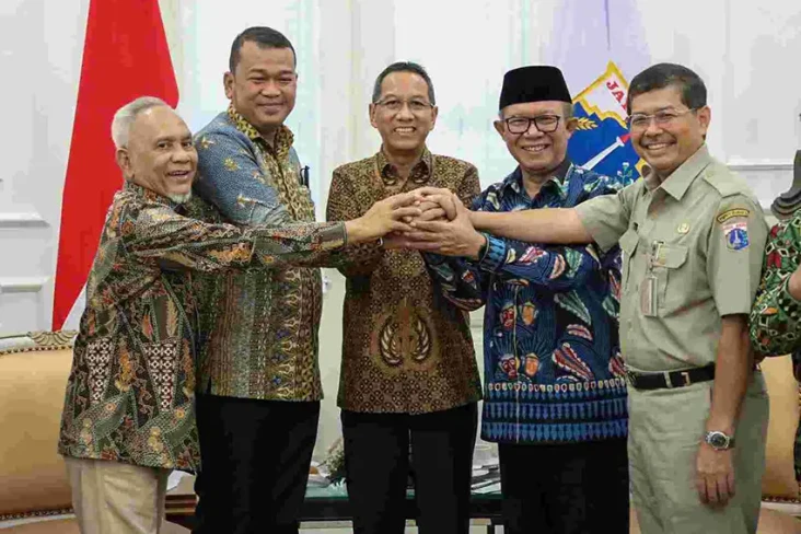 Satukan Bamus Betawi,...