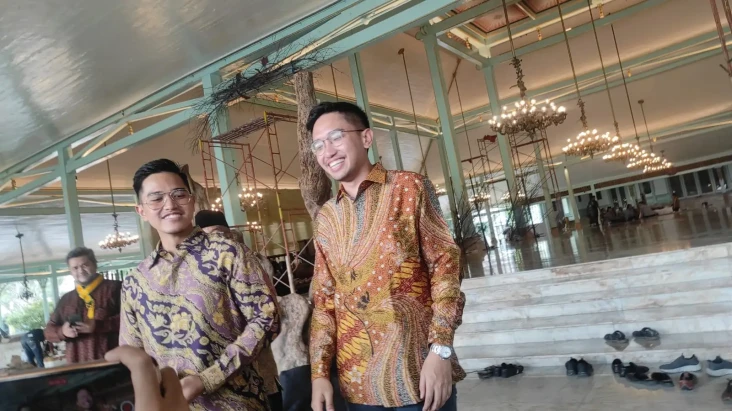 Kunjungi Mangkunegaran...