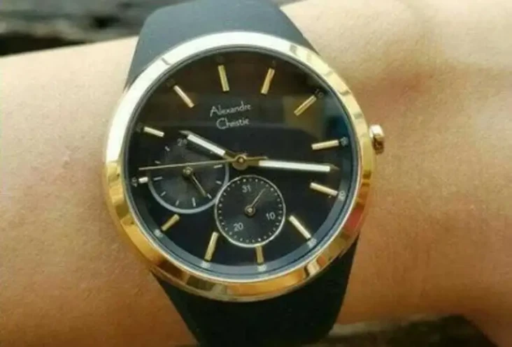 7 Rekomendasi Jam Tangan...