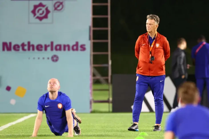 Taktik Belanda Dikritik,...