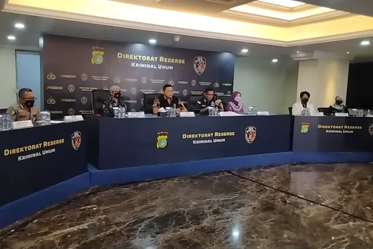 Polisi Ungkap Urutan...