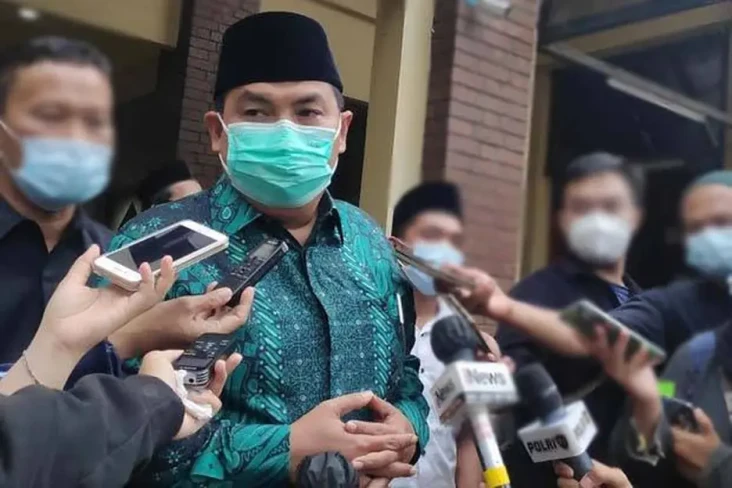 Kepercayaan Publik pada...