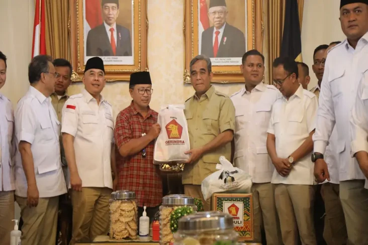 Kembali Salurkan Bantuan...