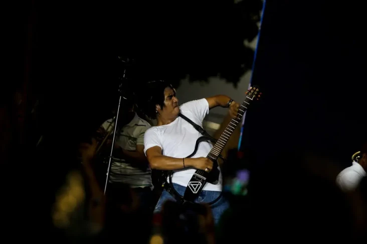 Charly Setia Band Beri...