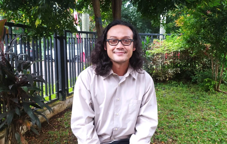Main di Series Vision+...