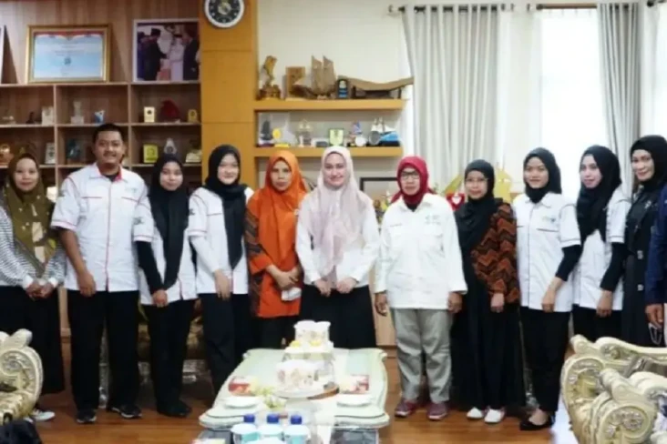 10 Nakes Nusantara Sehat...