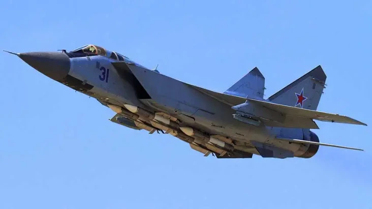 Rusia Terima Jet Tempur...