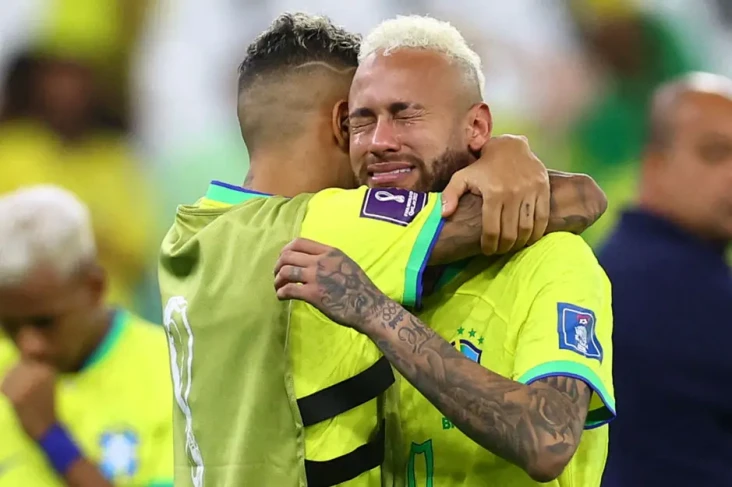 Brasil Tersingkir di...