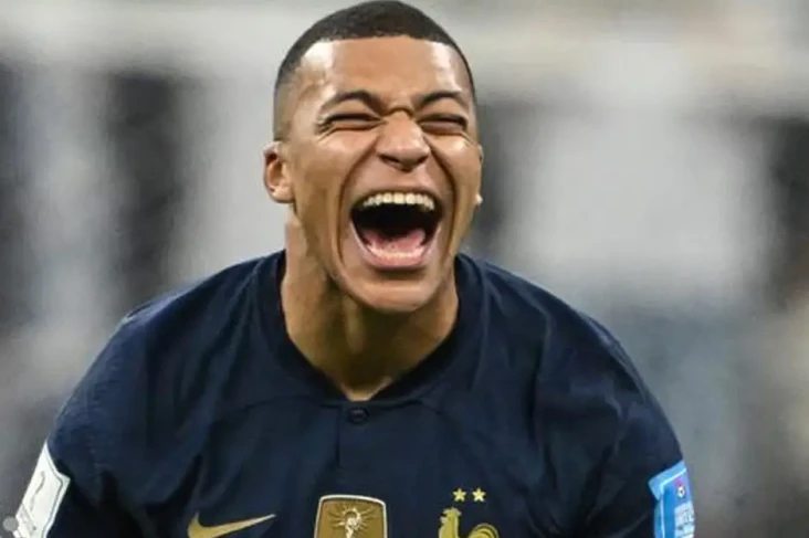 Momen Kylian Mbappe...