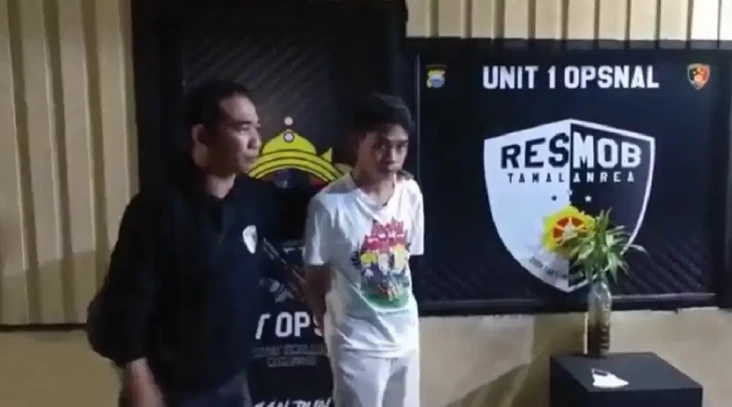 Viral Tukang Parkir...