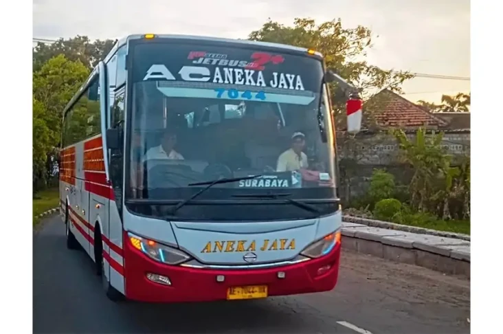 5 PO Bus dengan Rute...