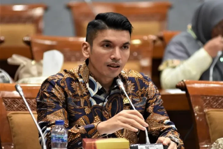 Kasus Suap Rektor Unila,...