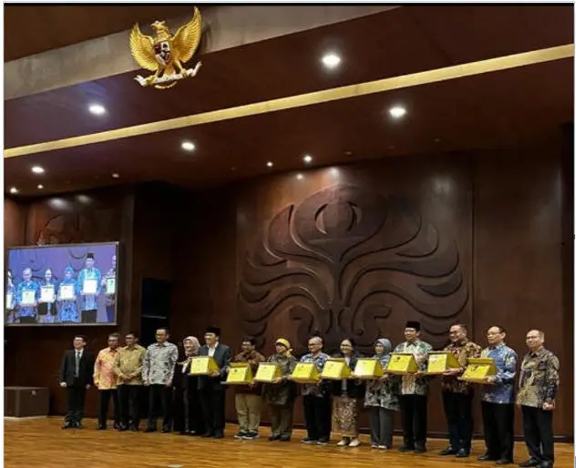 Universitas Indonesia...