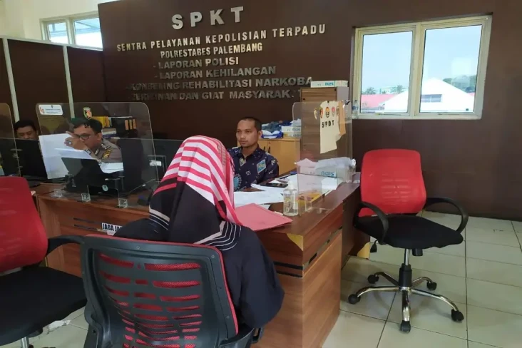 Diduga Suami Selingkuh...