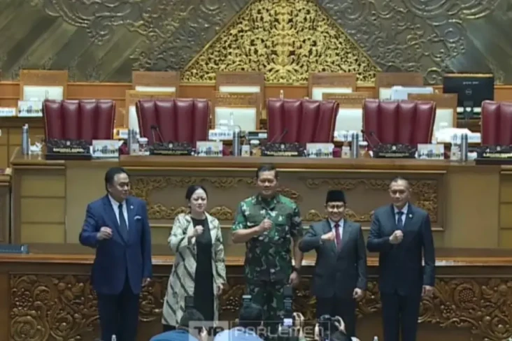 DPR Sahkan Laksamana...