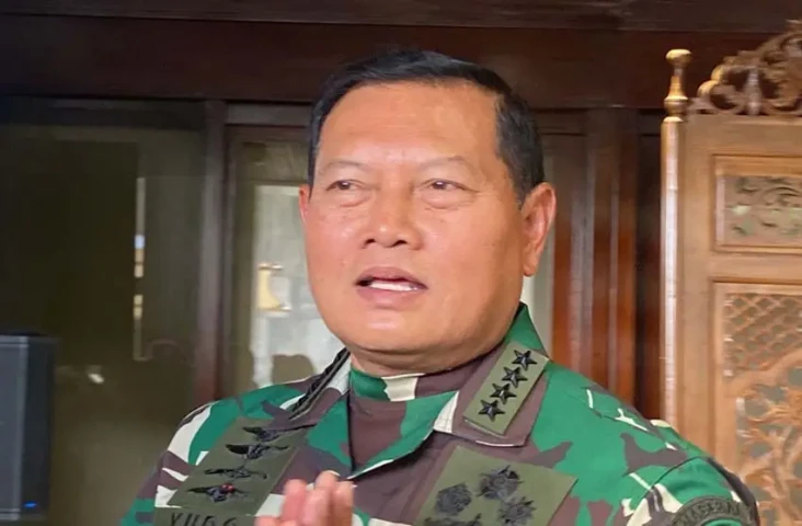 Sah Jabat Panglima TNI,...