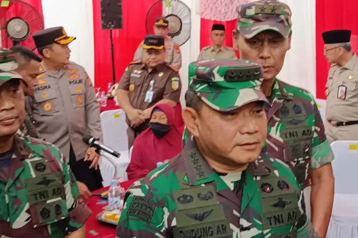 KSAD Dudung soal Pangkat...