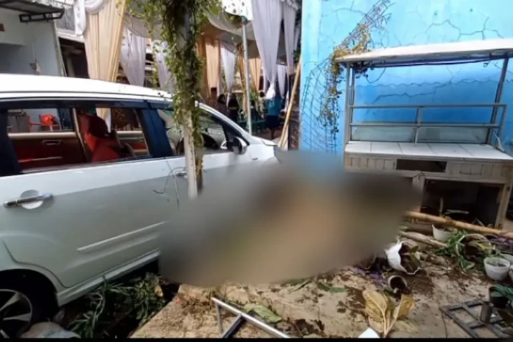 Wanita di Bekasi Tewas...