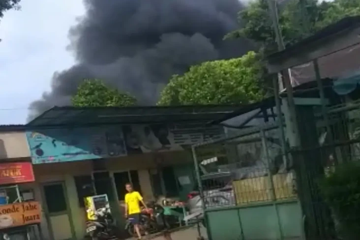 Kebakaran Lapak PKL...