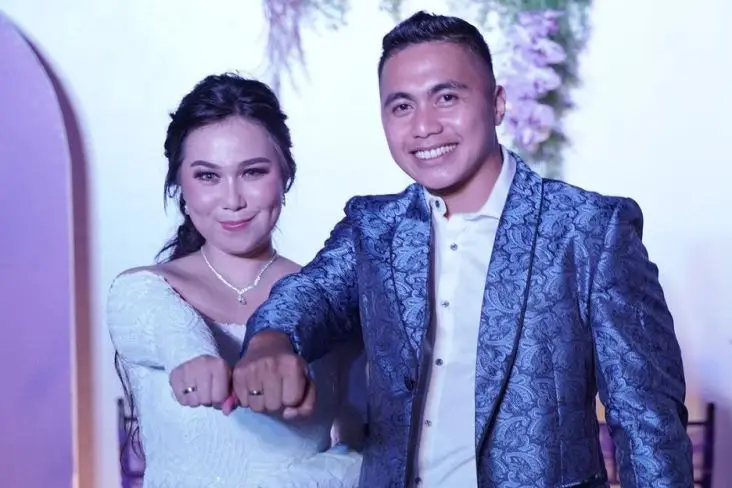 Mengenal Claudya Clara,...