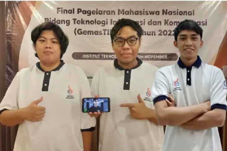 Mahasiswa ITS Garap...