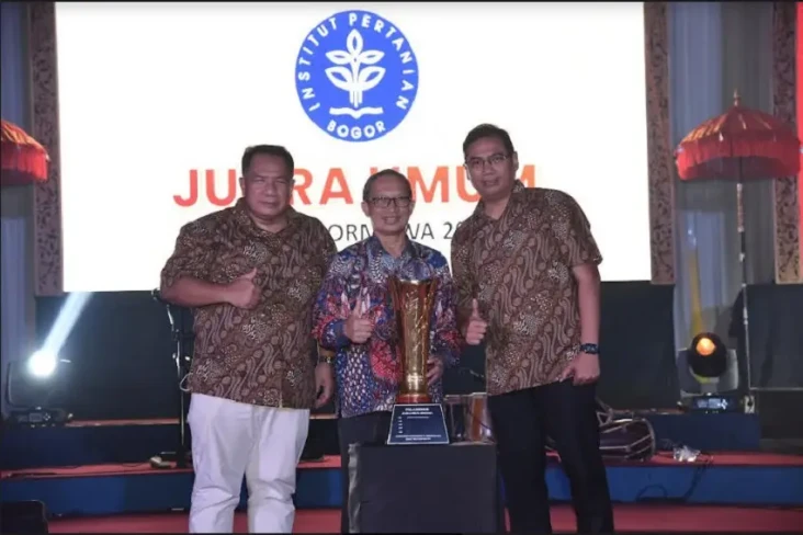 IPB Raih Juara Umum...