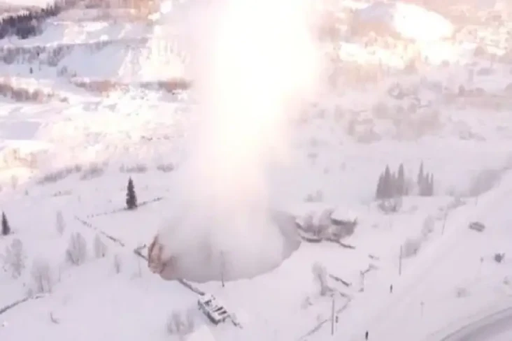 Rusia Buka Resor Ski...