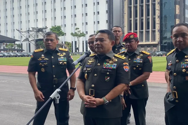 Hari Juang ke-77 TNI...