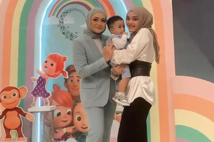 Berdalih Sibuk Sapa...