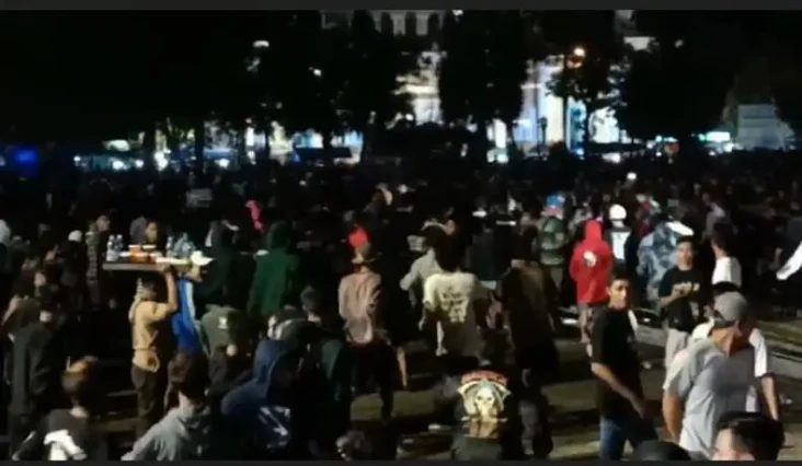 Tawuran Pecah saat Bupati...