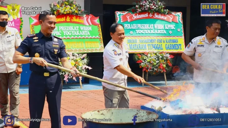 Tak Hanya Ratusan Ribu...