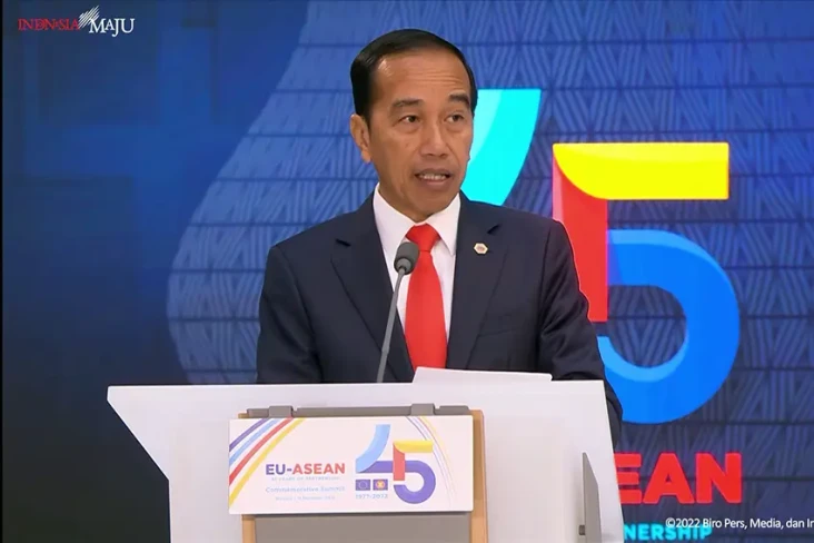 Presiden Jokowi Dorong...