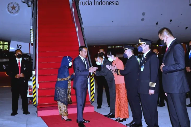 Presiden Jokowi Tiba...