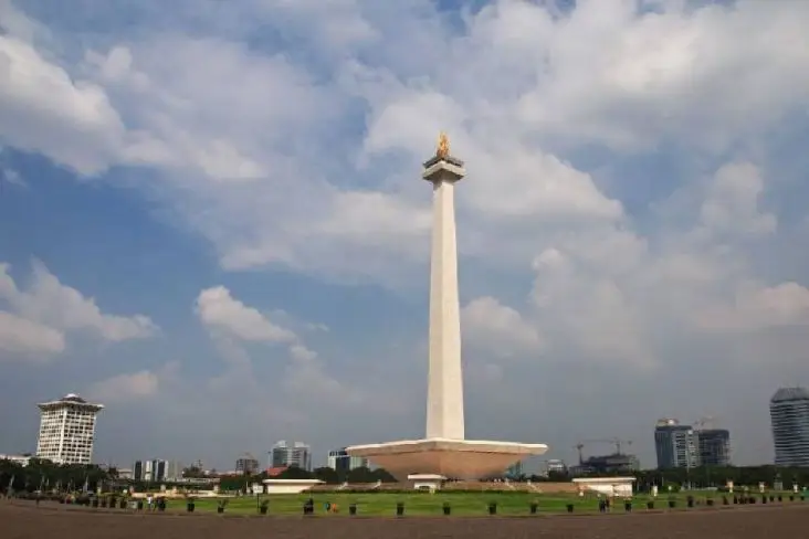 Prakiraan Cuaca Jakarta...