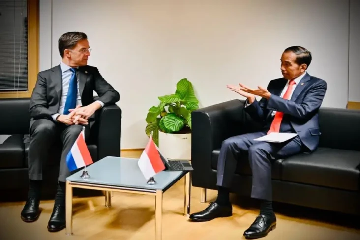 Bertemu PM Belanda,...