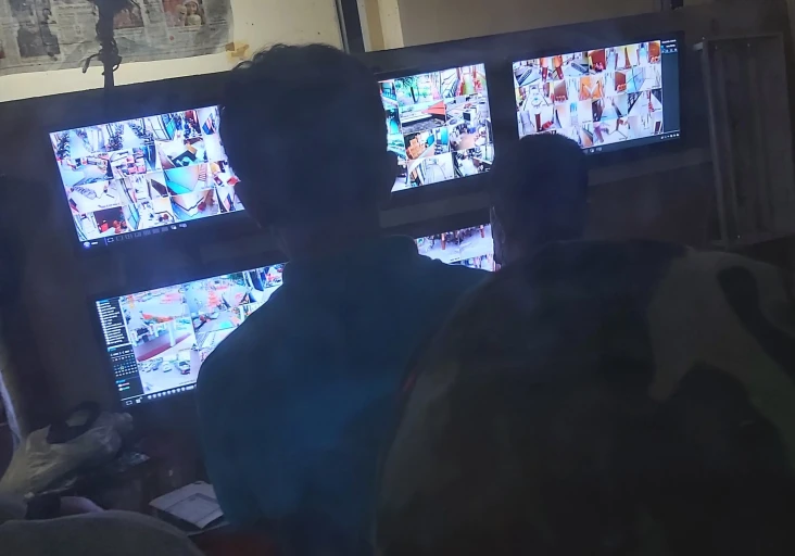 KPK Periksa CCTV DPRD...
