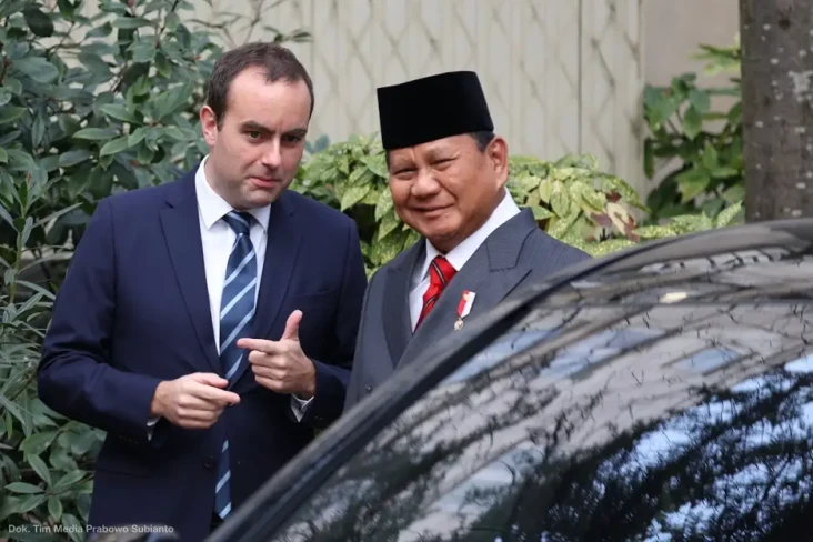 Kunjungi Paris, Prabowo...
