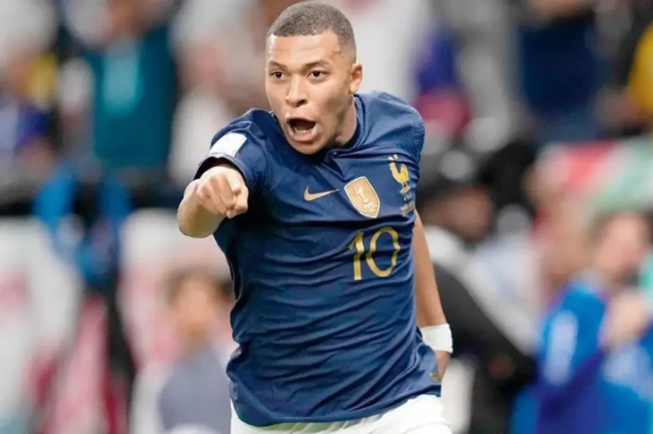 Kylian Mbappe Cetak...
