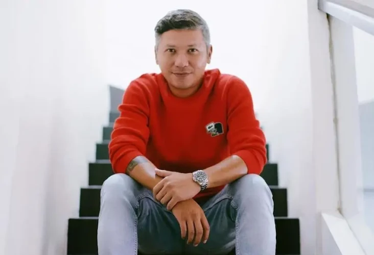 Gading Marten Tunjukkan...