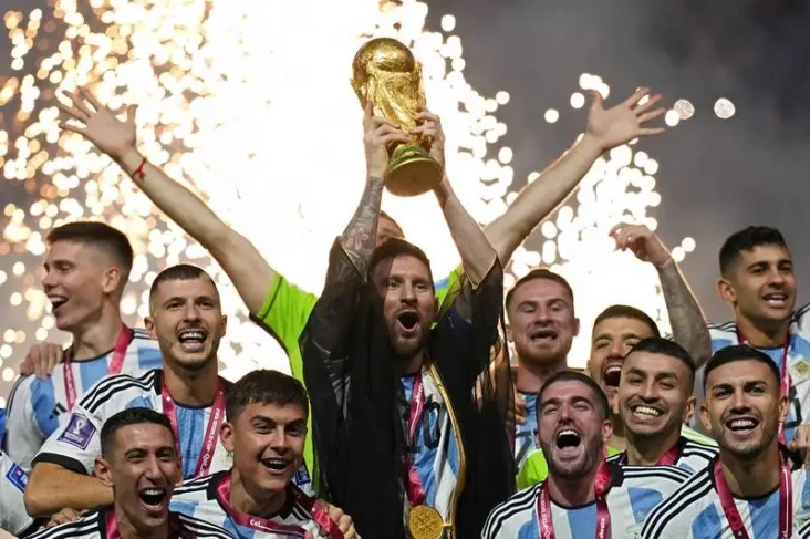 Juara Piala Dunia 2022,...
