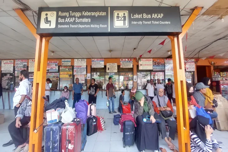 Jelang Libur Nataru,...