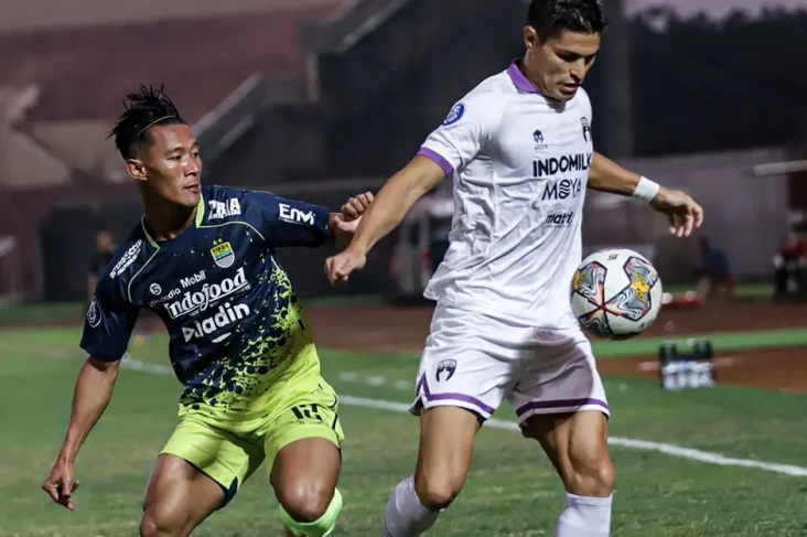 Hasil Liga 1 2022/2023:...