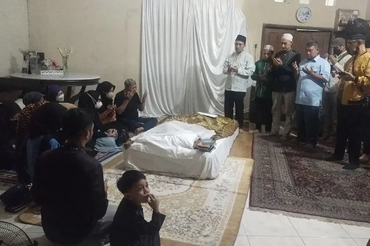 Suasana Rumah Duka Aminah...